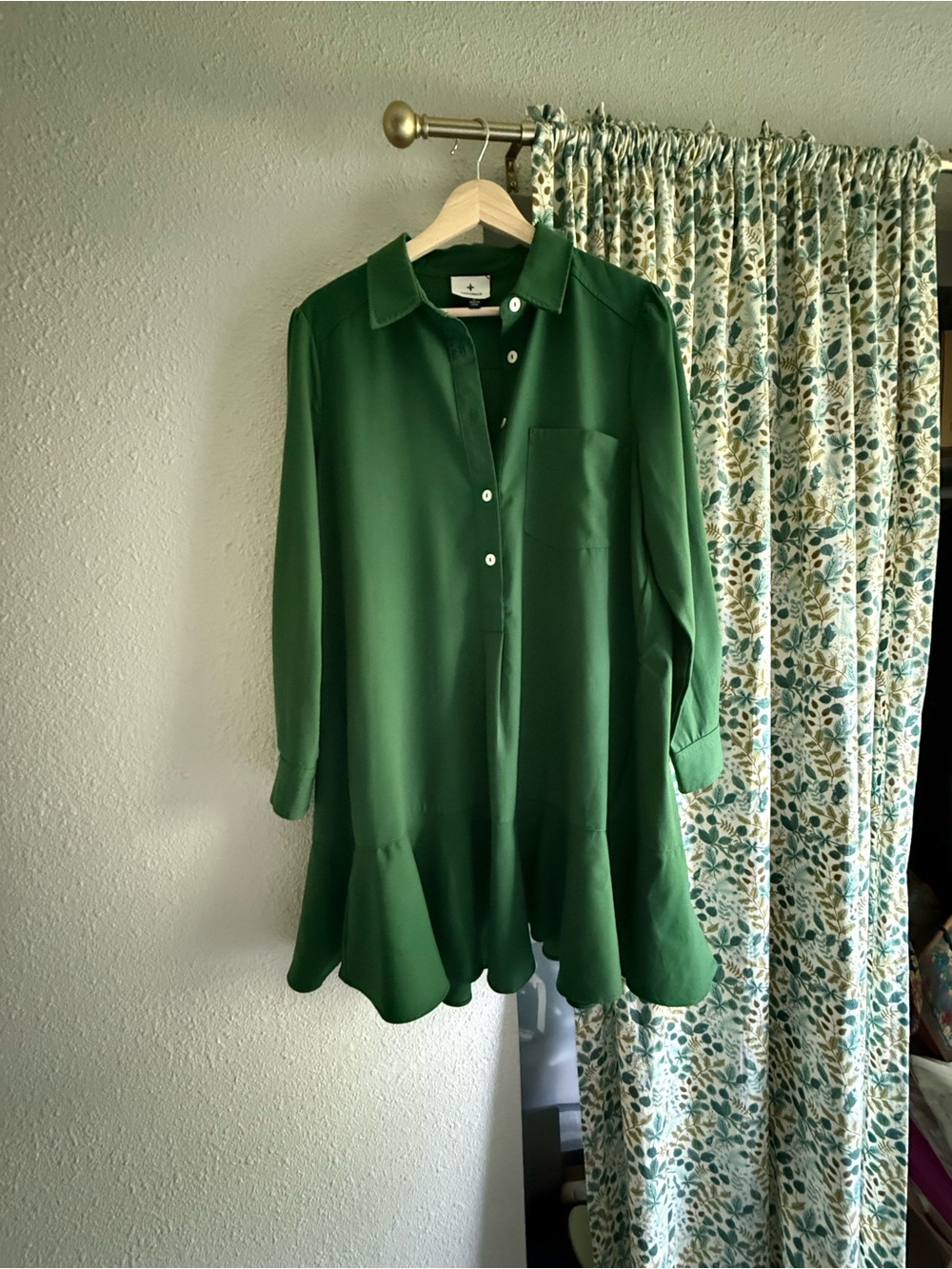 Tuckernuck Emerald Green Button-Front Shirt